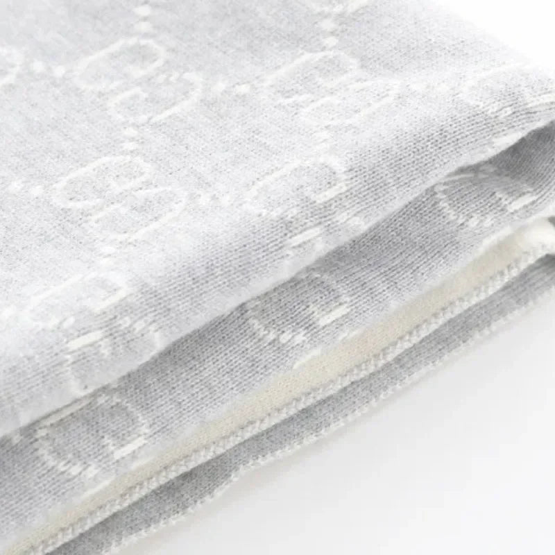 Baby Blanket & Swaddling Thick Knit Jacquard Soft Skin Outdoor Windproof Warm Hat Baby Stroller Air Conditioning Cotton Quilt