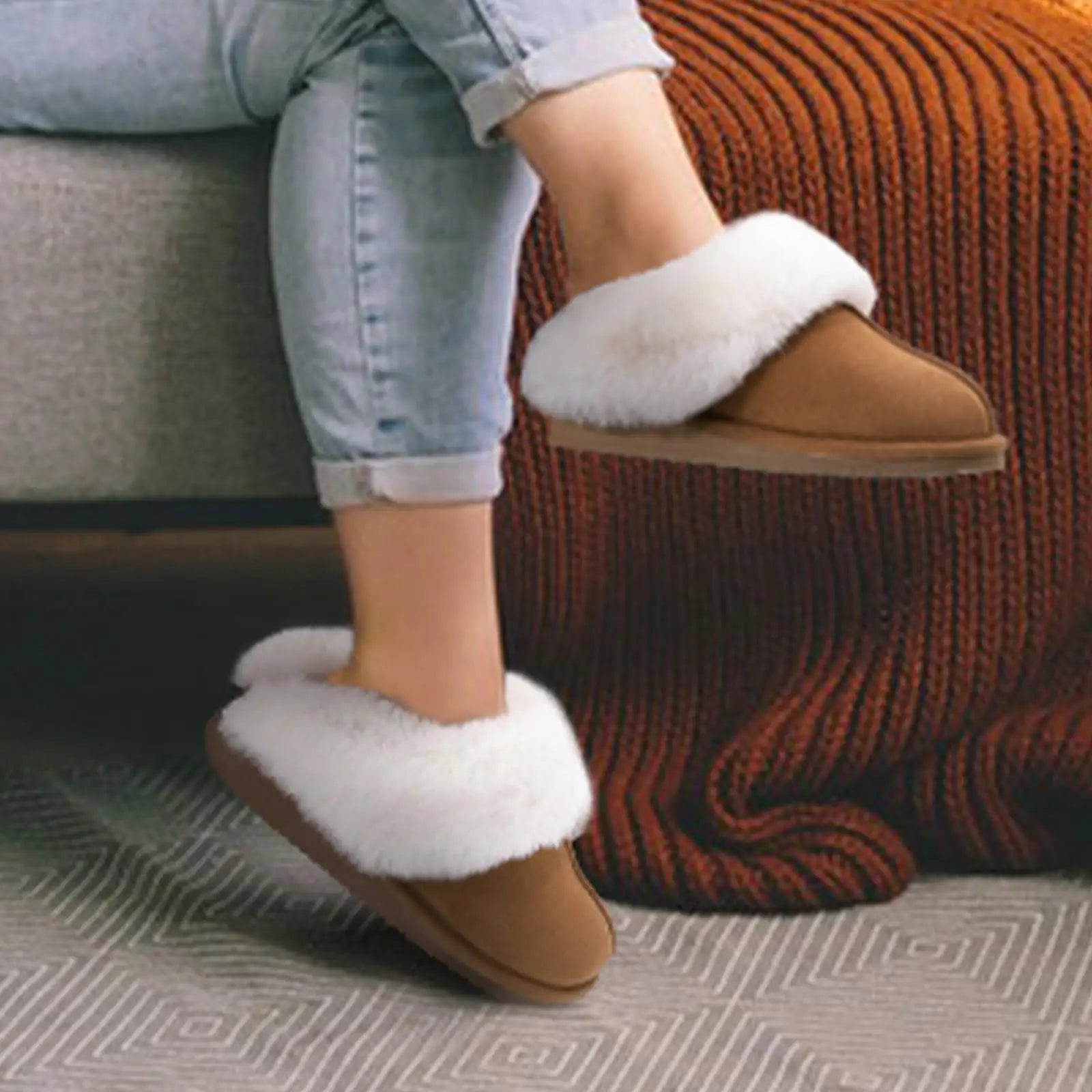 Shevalues Winter Fur Collar Slippers Women's Plush Furry Slippers Cotton Flat Memory Foam.